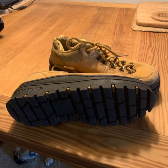 SKETCHERS - Picture 2 of 2